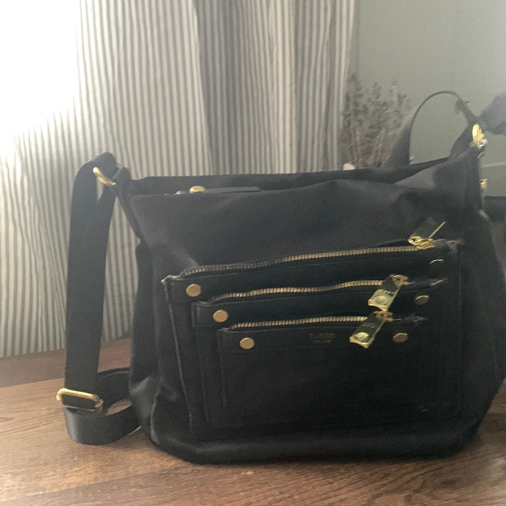 Tutilo New York hand bag
